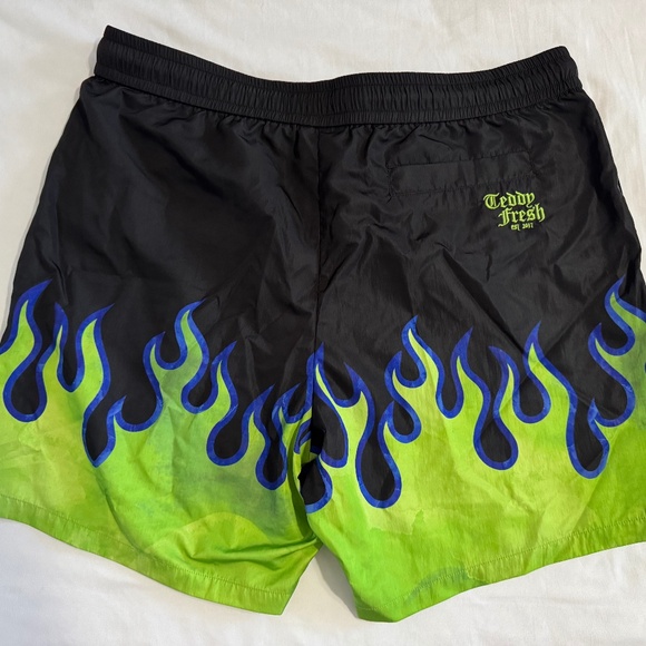 Teddy Fresh Flame Swim Shorts Size Large - Picture 1 of 3